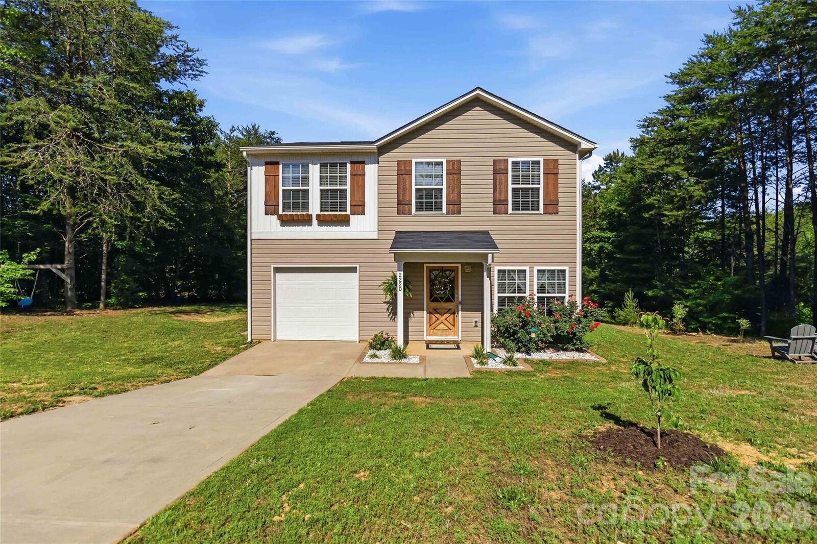 Property Photo:  2220 Pinnacle View Drive  NC 28086 