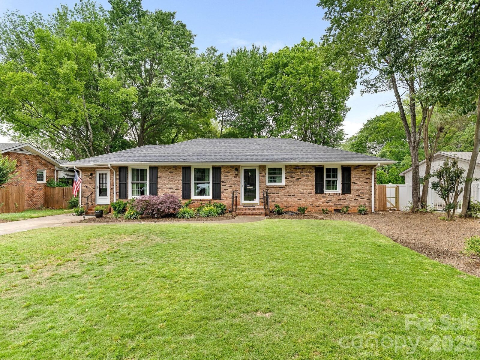 Property Photo:  845 Fairbanks Road  NC 28210 
