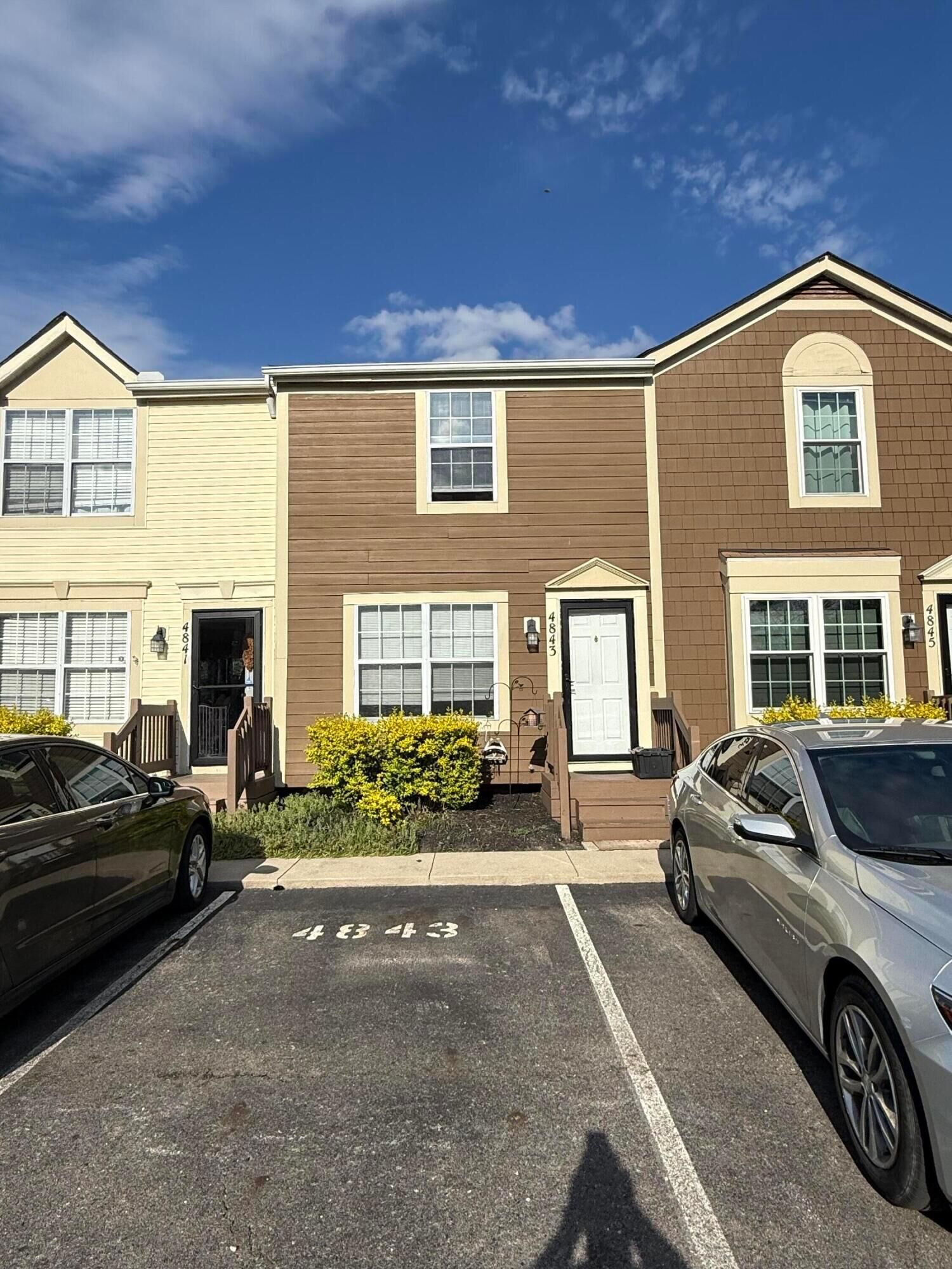 Property Photo:  4843 Stoneybrook Boulevard  OH 43026 