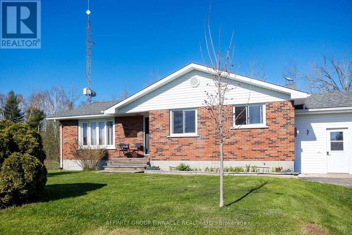 Property Photo:  6077 35 Highway  ON K0M 1N0 