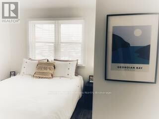 Property Photo:  48 Pine Street  ON L9Y 2N7 