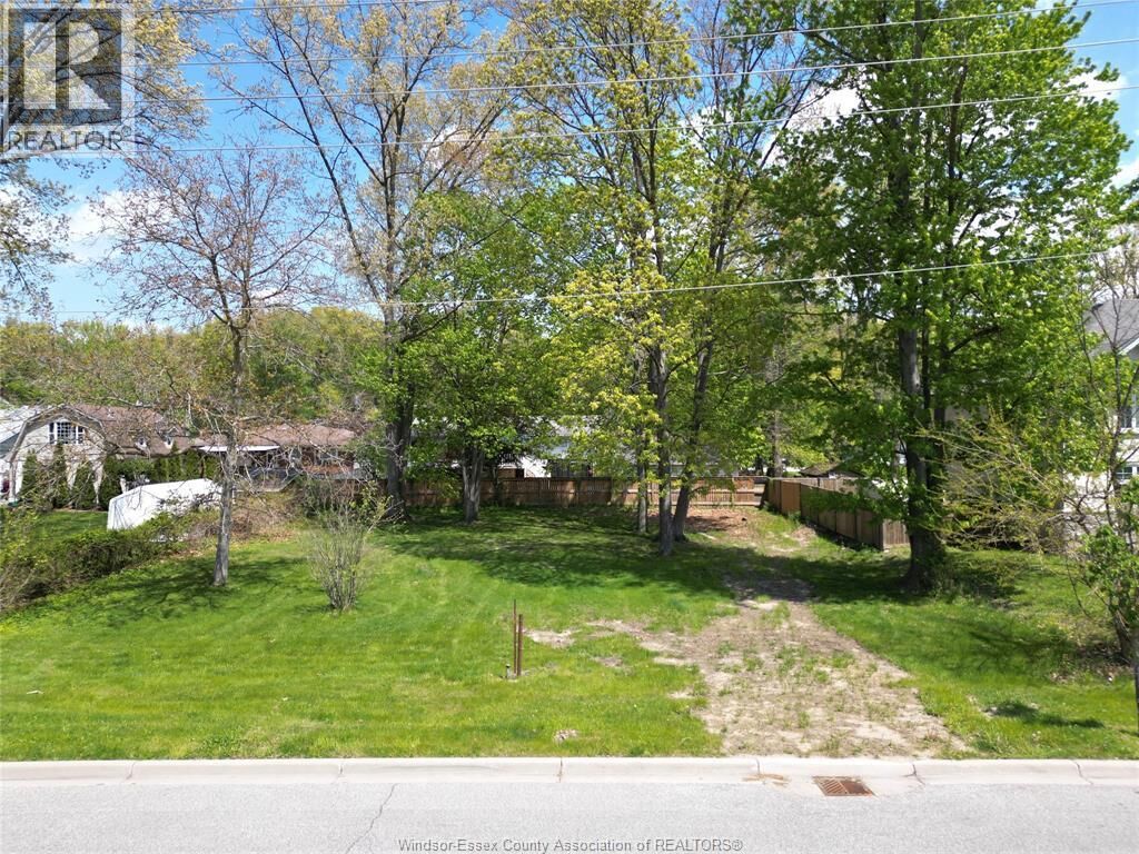 Property Photo:  1270 Maple  ON N9J 3Y6 