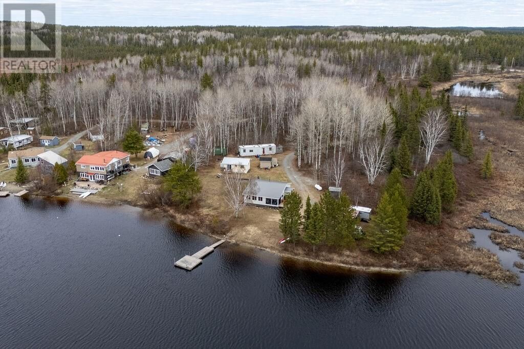 Property Photo:  4 Bugg Lake Road N  ON P0M 3C0 