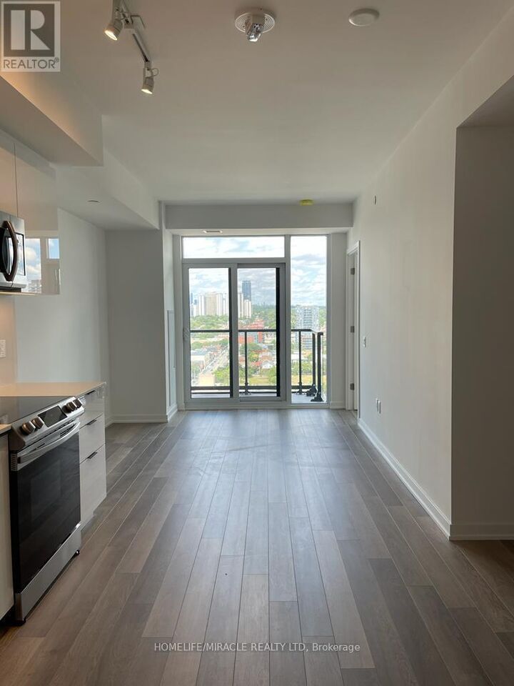 Property Photo:  50 Power Street 1913  ON M5A 0V3 