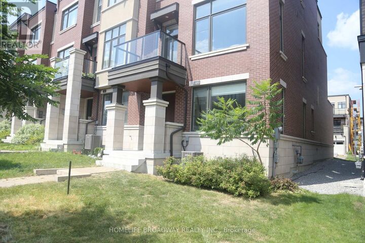Property Photo:  101 Carrville Woods Circle  ON L6A 4Z6 