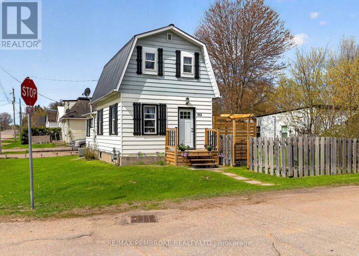 Property Photo:  302 Willard Street  ON K8A 3T7 