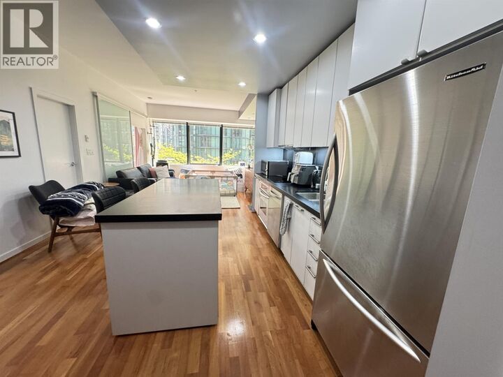 Property Photo:  1333 West Georgia Street  BC V6E 4V3 