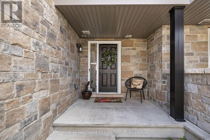 Property Photo:  25 Nathalie Street  ON K4K 0J3 