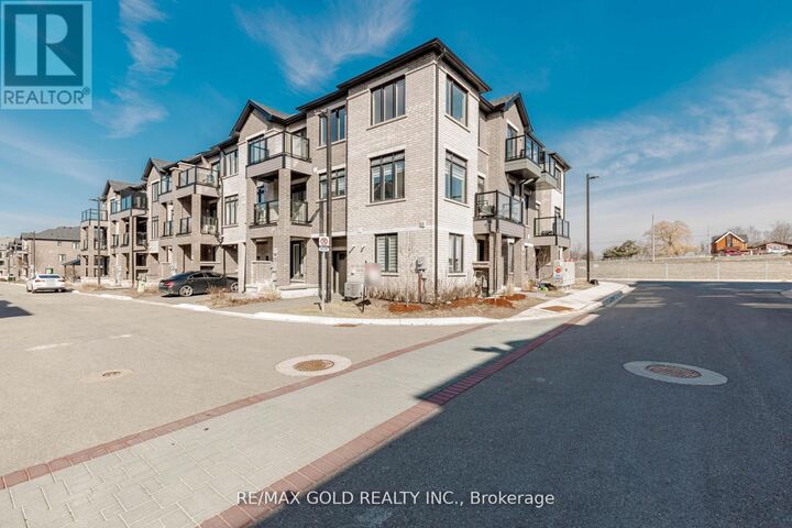 Property Photo:  585 Colborne Street East 1007  ON N3S 0K4 