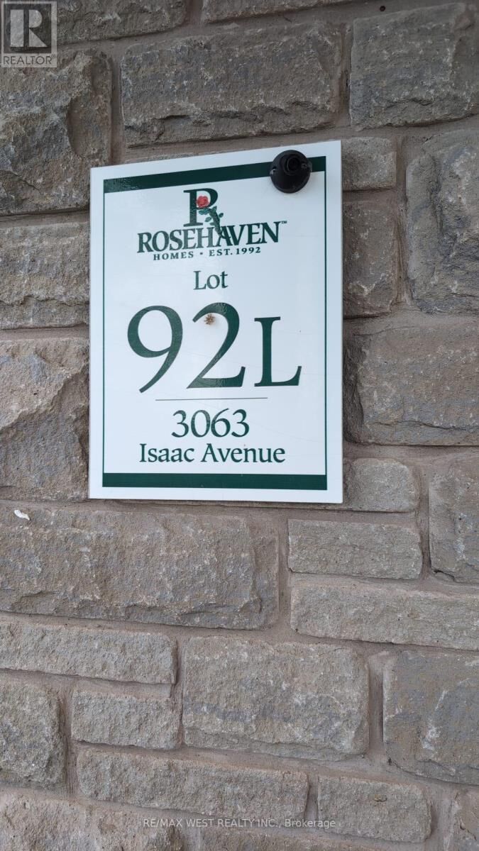 Property Photo:  3063 Isaac Avenue  ON L6M 0S7 