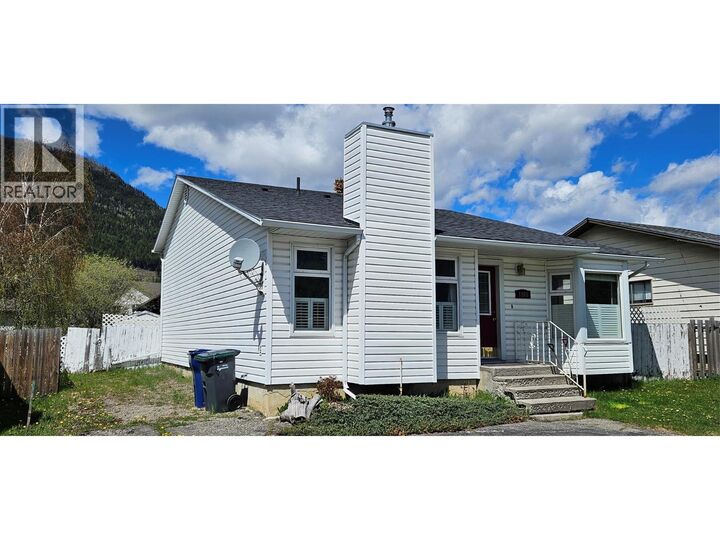 Property Photo:  1285 Ponderosa Drive  BC V0B 2G0 
