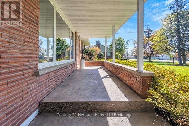 Property Photo:  164575 Kellett Road  ON N4G 4G8 