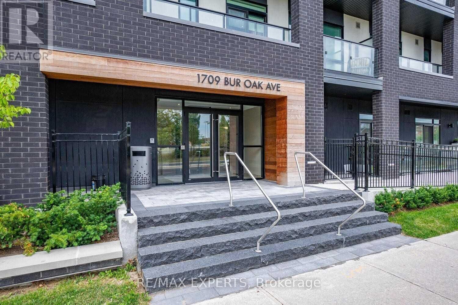 Property Photo:  1709 Bur Oak Avenue 309  ON L6E 0V7 