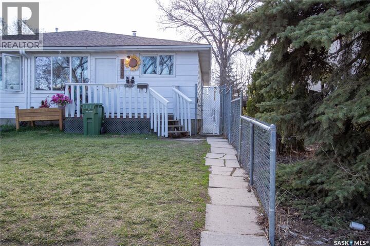 Property Photo: 350 & 352 Toronto Street SK S4R 1M2