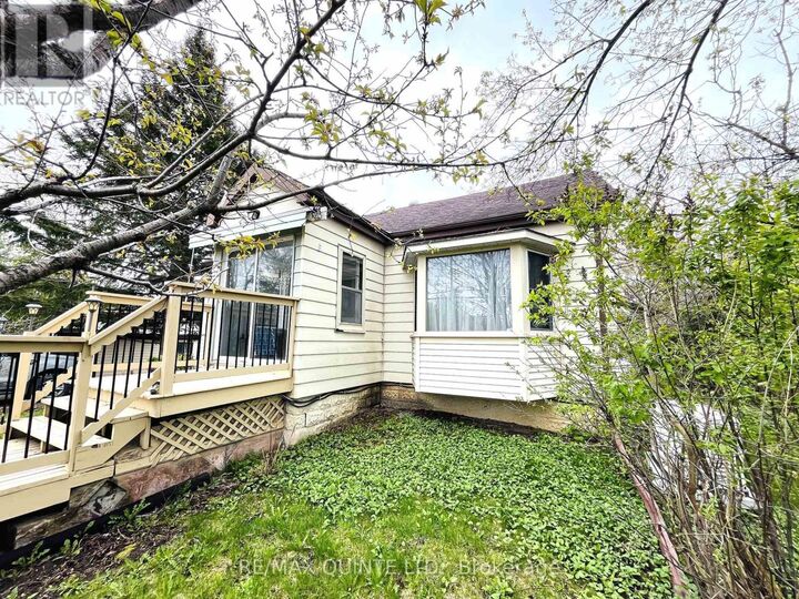 Property Photo:  4336 Old Highway 2  ON K8N 4Z4 
