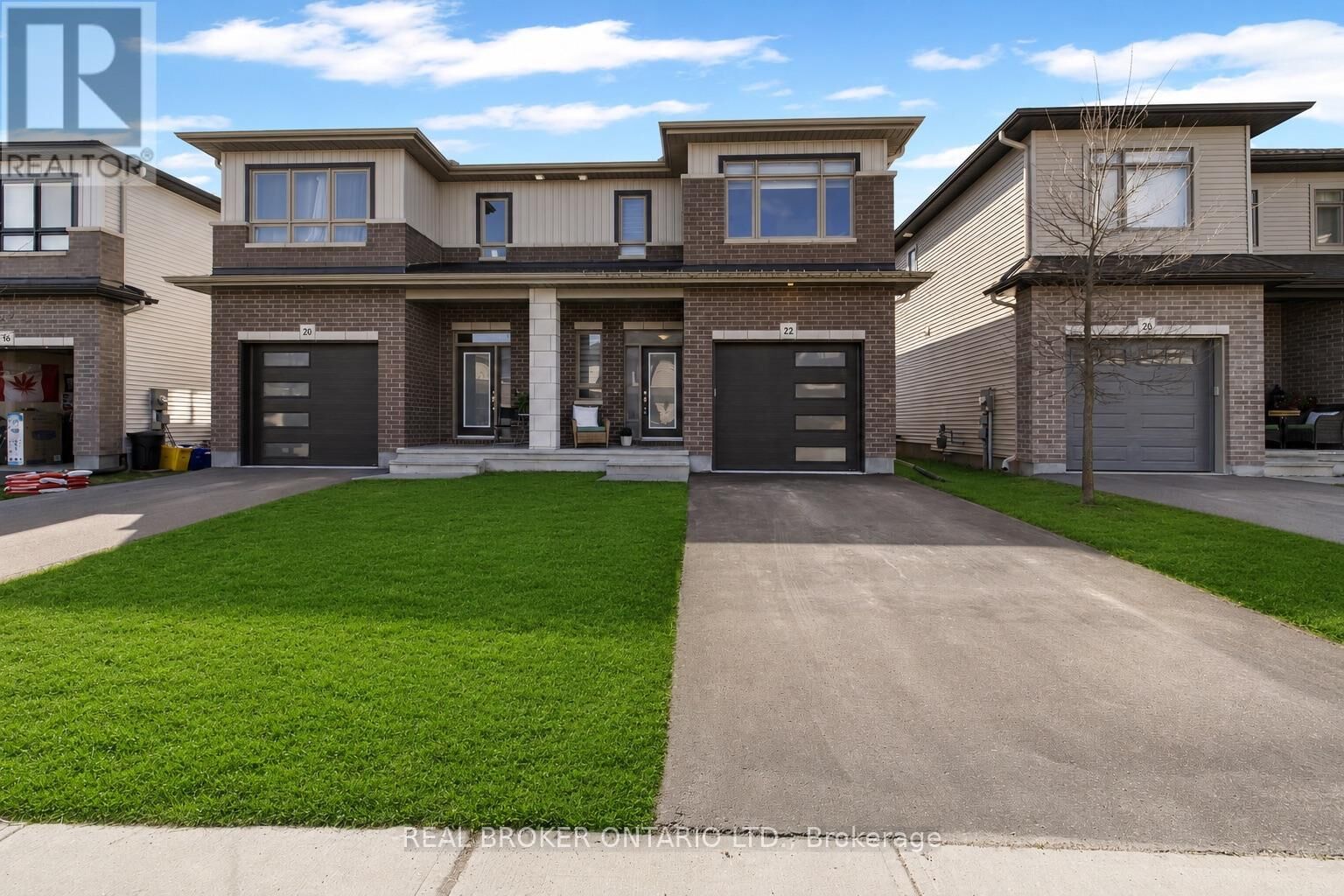 Property Photo:  22 Berryman Street  ON K7C 4J7 
