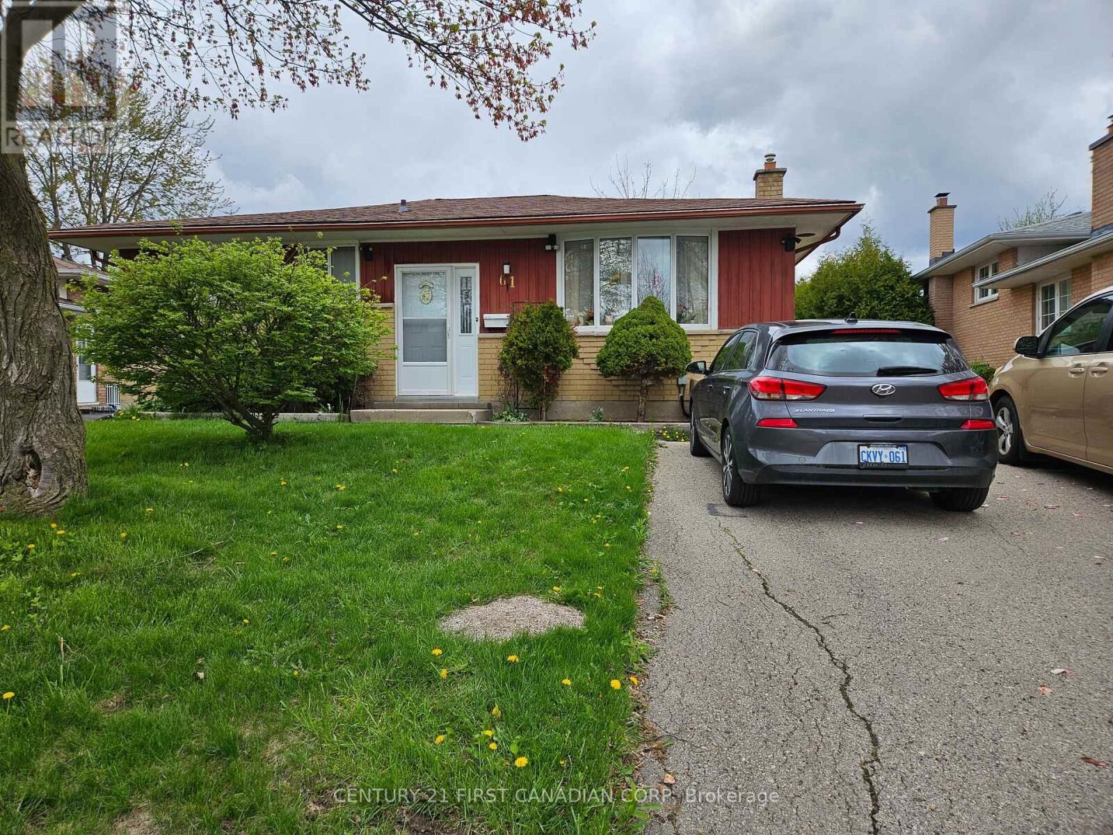 Property Photo:  61 Alayne Crescent  ON N6E 2A2 