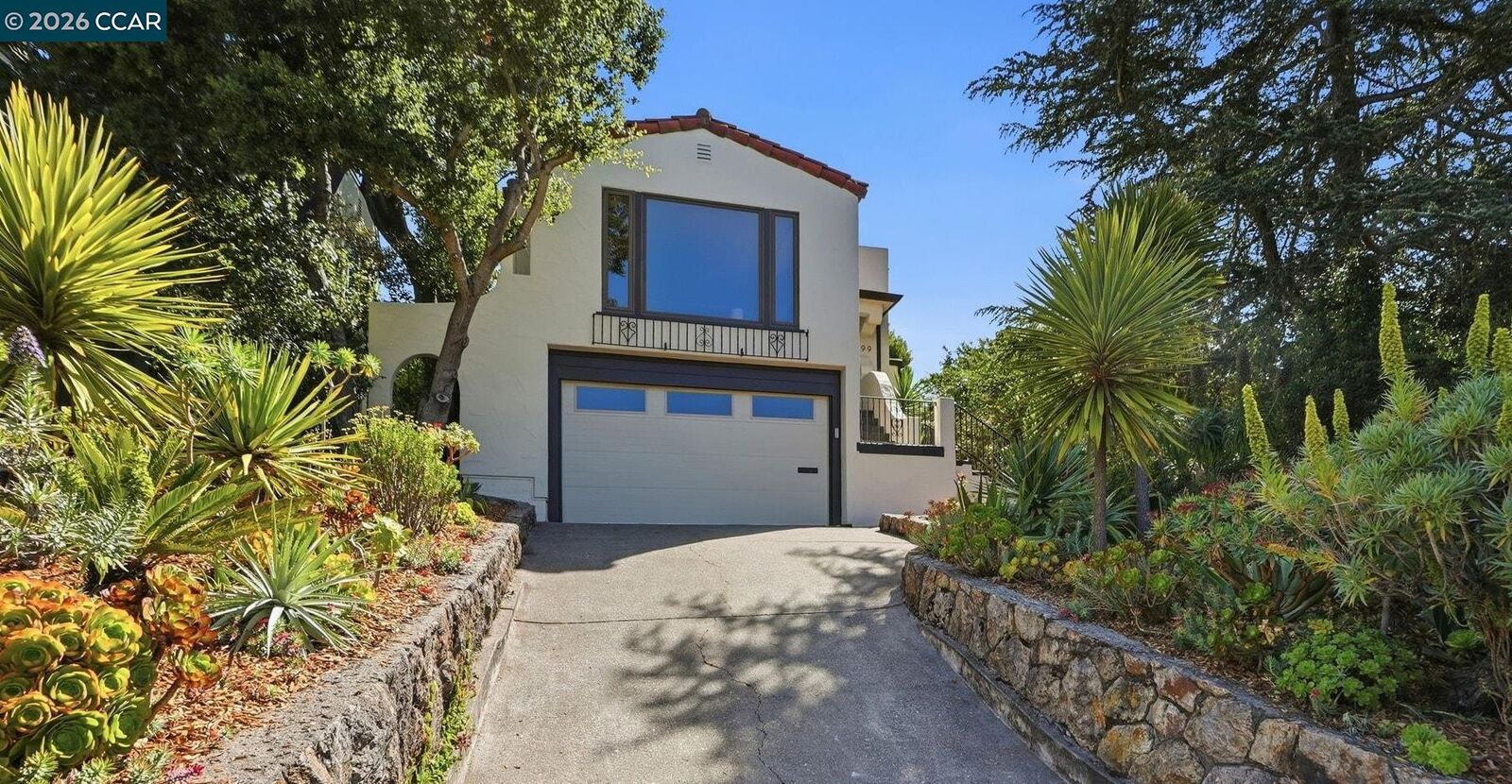 Property Photo:  899 Arlington Ave.  CA 94707 