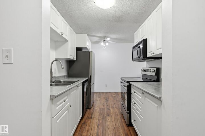 Property Photo:  10811 115 Street NW 305  AB T5H 3L2 