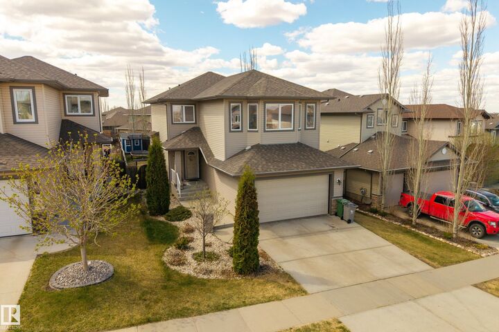 Property Photo:  5708 42 Street  AB T4R 0C2 
