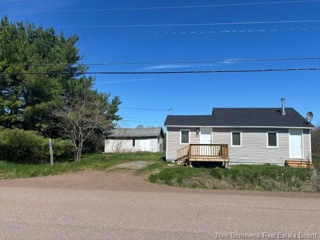 Photo de la propriété:  54 McWilliam Road  NB E4J 2J7 