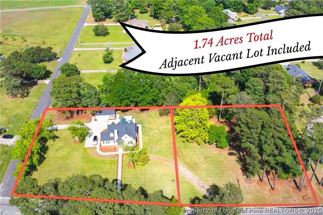 Property Photo: 608 N East Street NC 28382