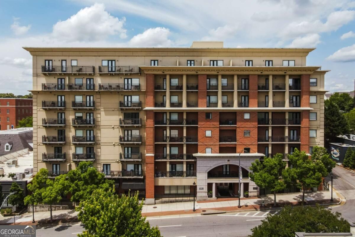 Property Photo: 250 W Broad Street 708 GA 30601