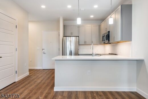 Property Photo:  515 Union Blvd 28  NJ 07512 