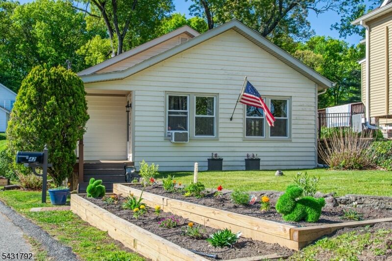 Property Photo:  42 Main Beach Rd  NJ 07456 
