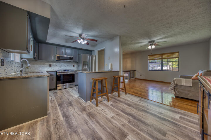 Property Photo:  7604 Hawthorne Drive  TN 37919 