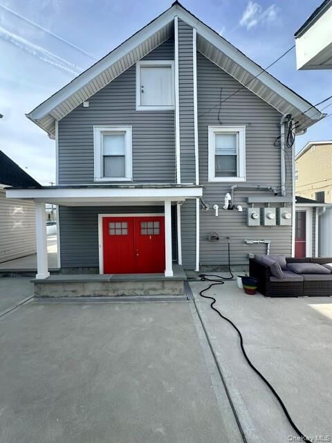 Property Photo:  226 E Pine Street 2  NY 11561 