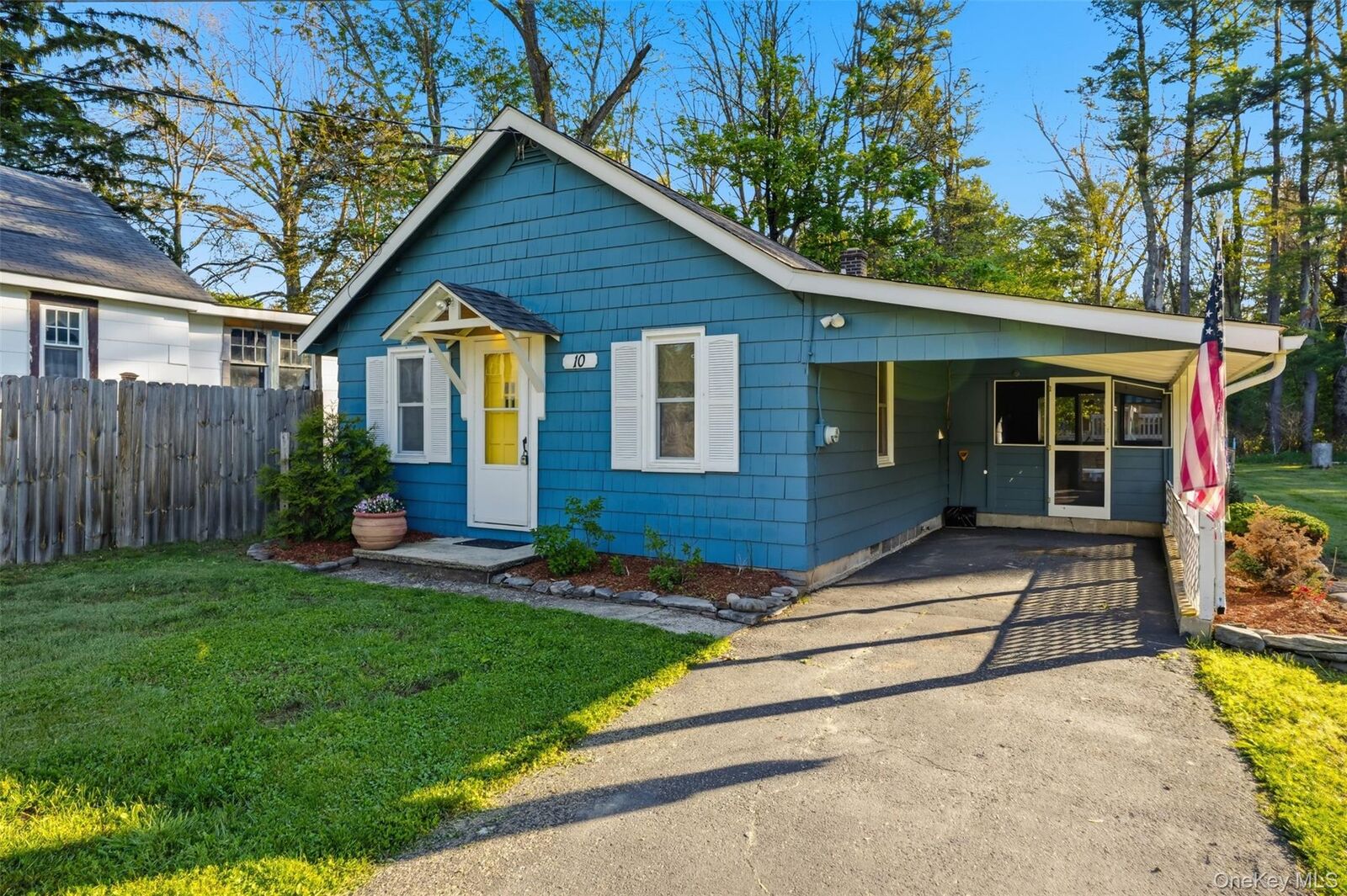 Property Photo:  10 Hickory Avenue  NY 12771 
