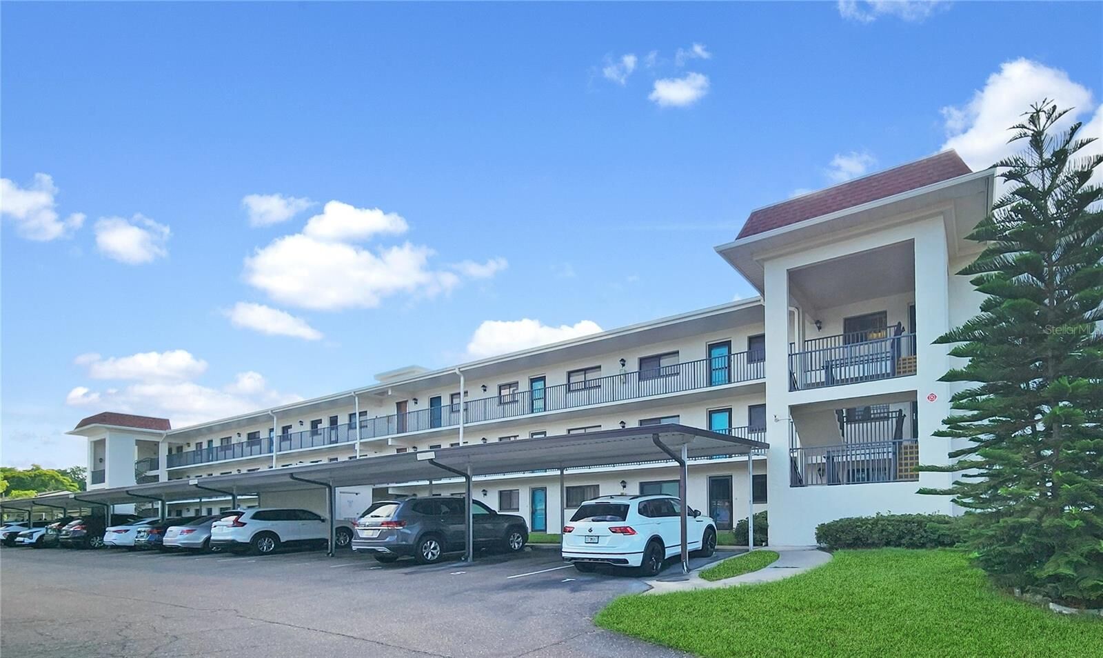 Property Photo: 1485 Halsey Drive 105 FL 34698