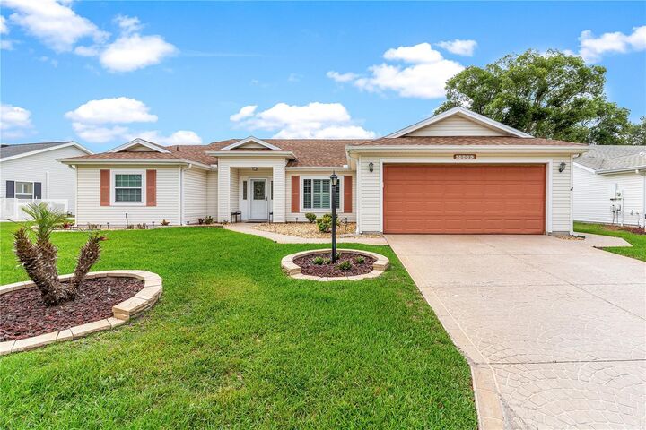 Property Photo:  25093 Riverwalk Drive  FL 34748 