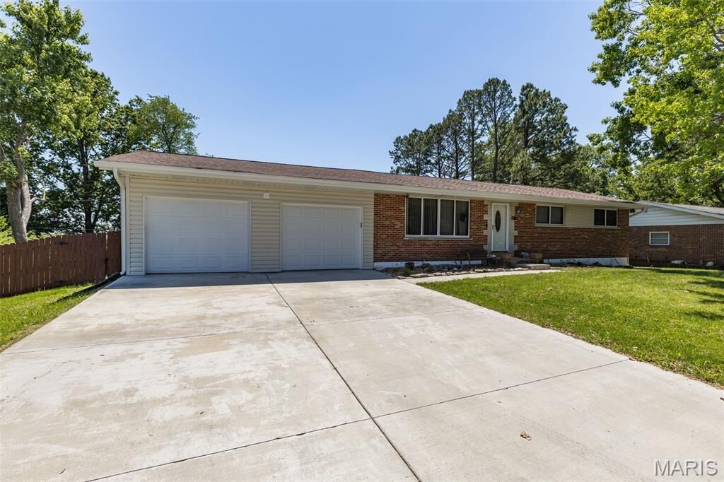 Property Photo:  1205 Connie Drive  MO 63010 