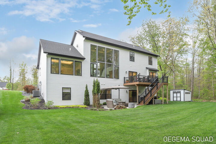 Property Photo:  5391 Eagle Pass Drive  MI 49426 