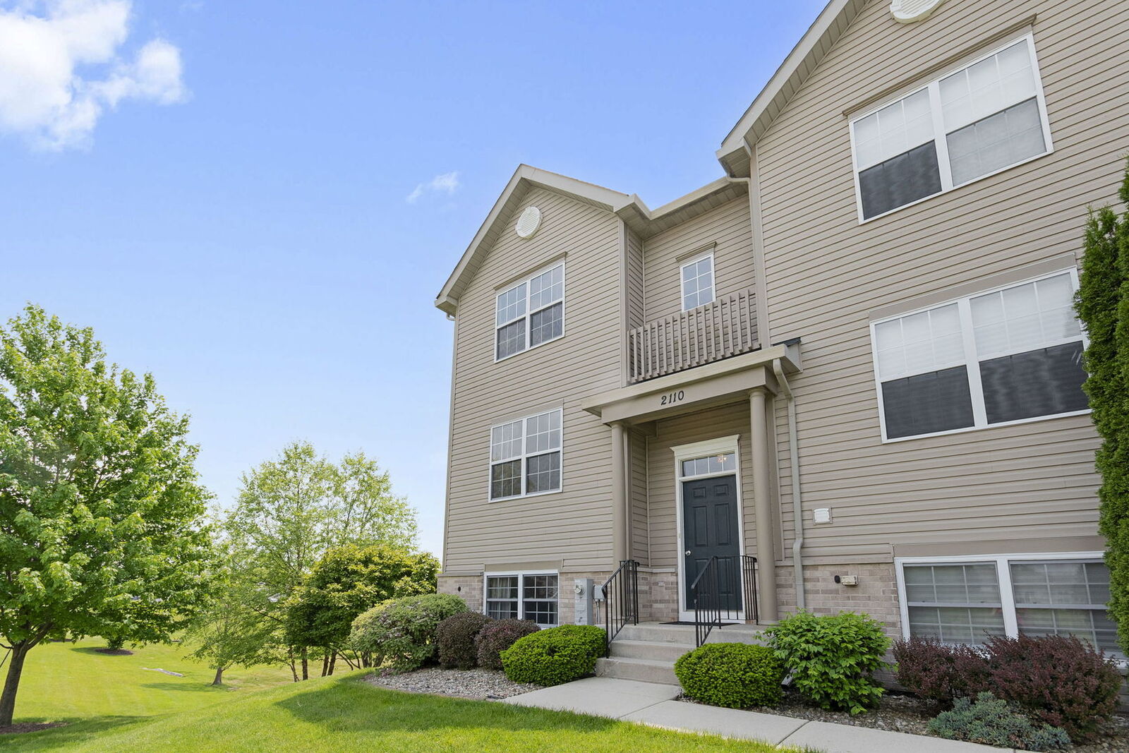 Property Photo:  2110 Austrian Pine Street  IL 60441 