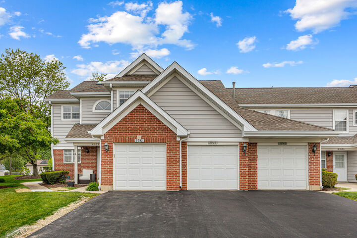 Property Photo:  2936 Heatherwood Drive 19081  IL 60194 
