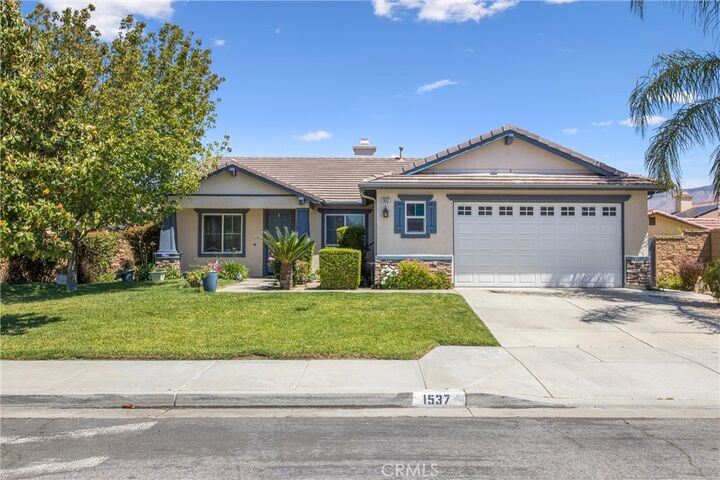 Property Photo:  1537 Park Meadows  CA 92582 