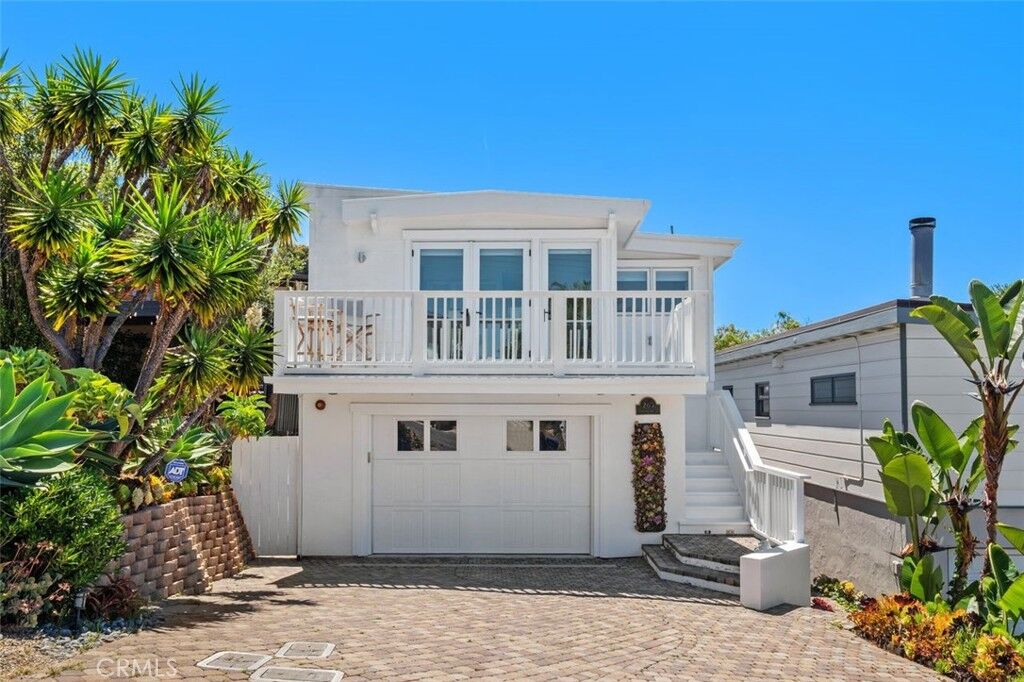 Property Photo:  263 Upland  CA 92651 
