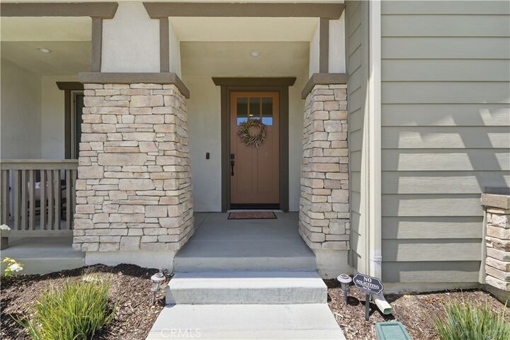 Property Photo: 39522 Caladium Drive CA 92591