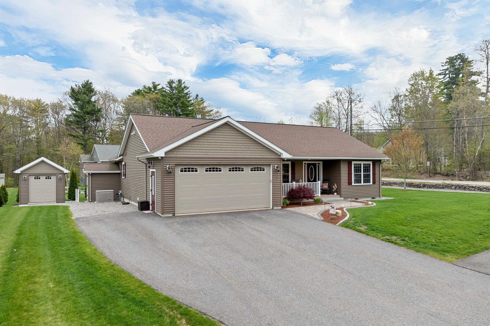 Property Photo:  7 Pendleton Road  NH 03246 