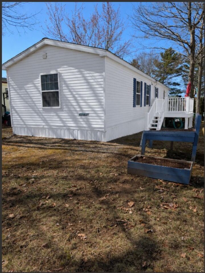 Property Photo:  8 Summer Crescent  NS B4V 3P3 