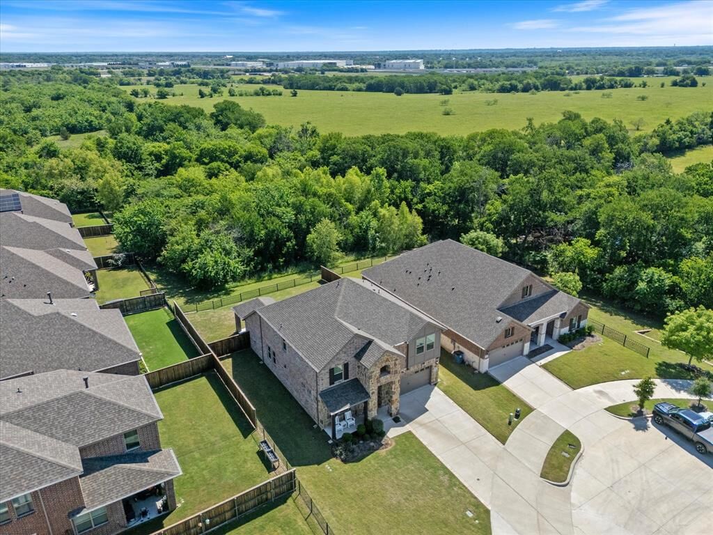 Property Photo:  7504 Larson Lane  TX 75089 