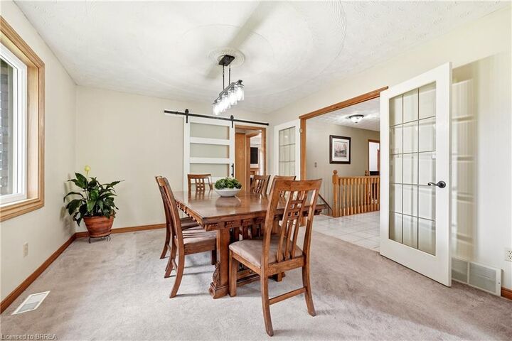 Property Photo:  44 Blackfriar Lane  ON N3R 7L3 