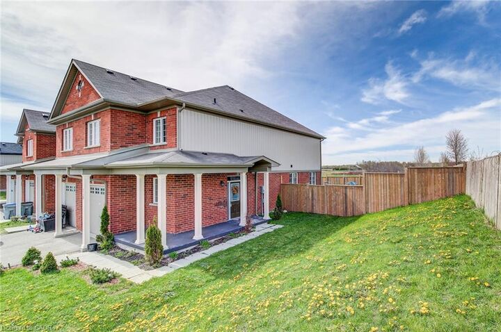 Property Photo:  518 Krotz Street W  ON N4W 0J4 