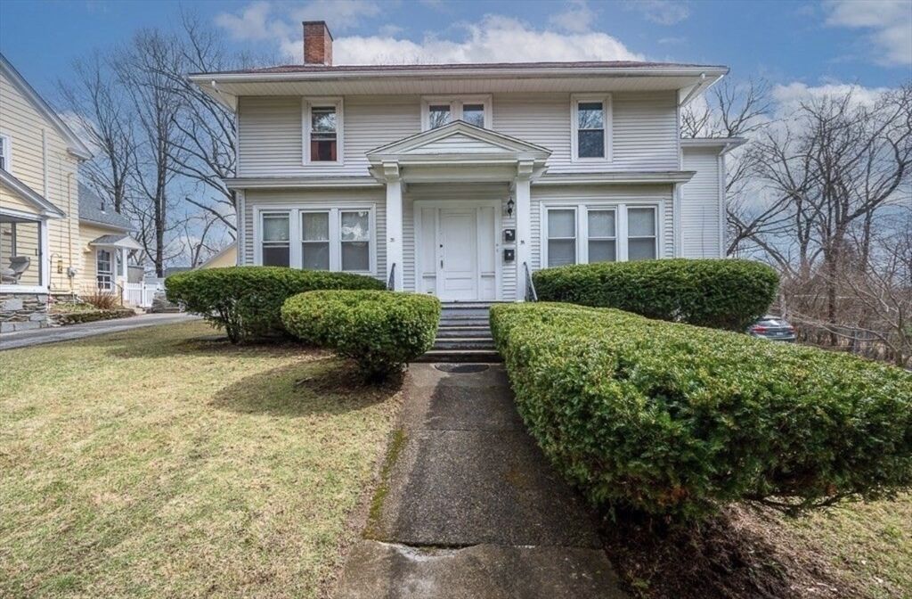 Property Photo:  35 Hadwen Ln 2  MA 01602 