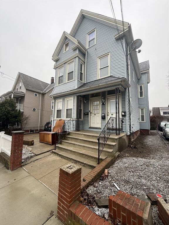 Property Photo:  98 Summer St 2  MA 02143 