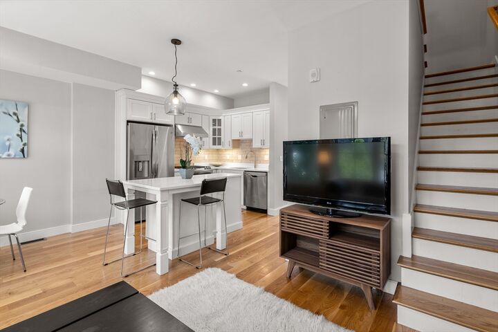 Property Photo:  145 Stoughton St 4  MA 02125 
