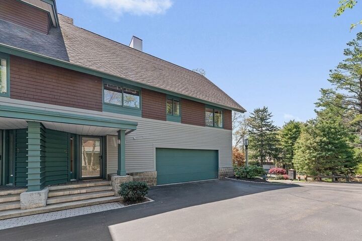 Property Photo:  1175 Chestnut Street 12  MA 02464 